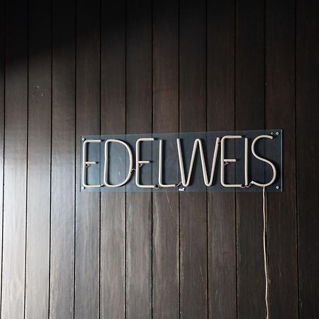 Edelweiss House - Parking Y Wifi Gratis Apartman Sierra Nevada Kültér fotó